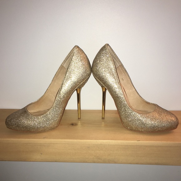 Steve Madden Gold Glitter Skinny Heels - Picture 1 of 4
